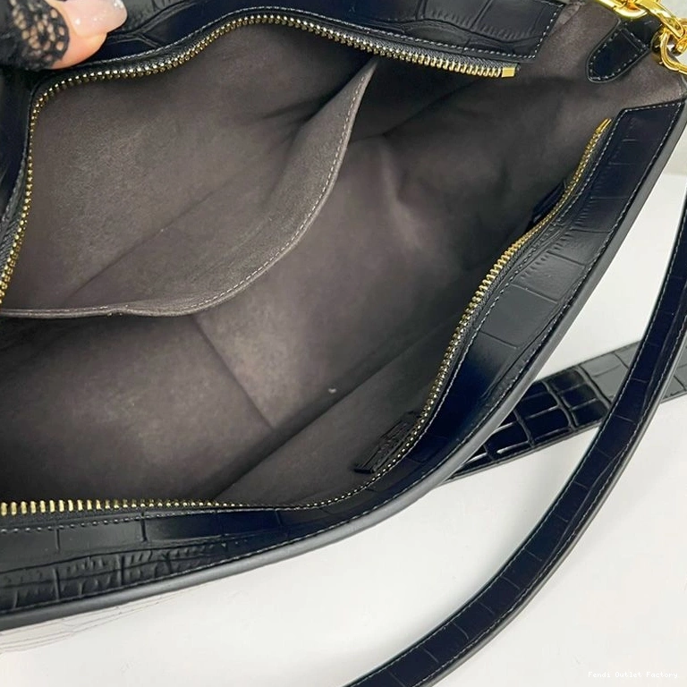 Vintage HOT Zip O'Lock Bag Black Shoulder In Fendi Leather Crocodile 0718